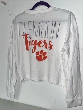 Rivalry Threads White Short Sleeve Crew Tee with Tag